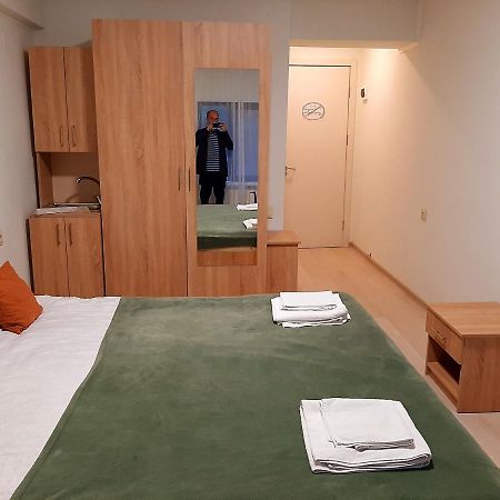 טביליסי Amadeus Hotel מראה חיצוני תמונה