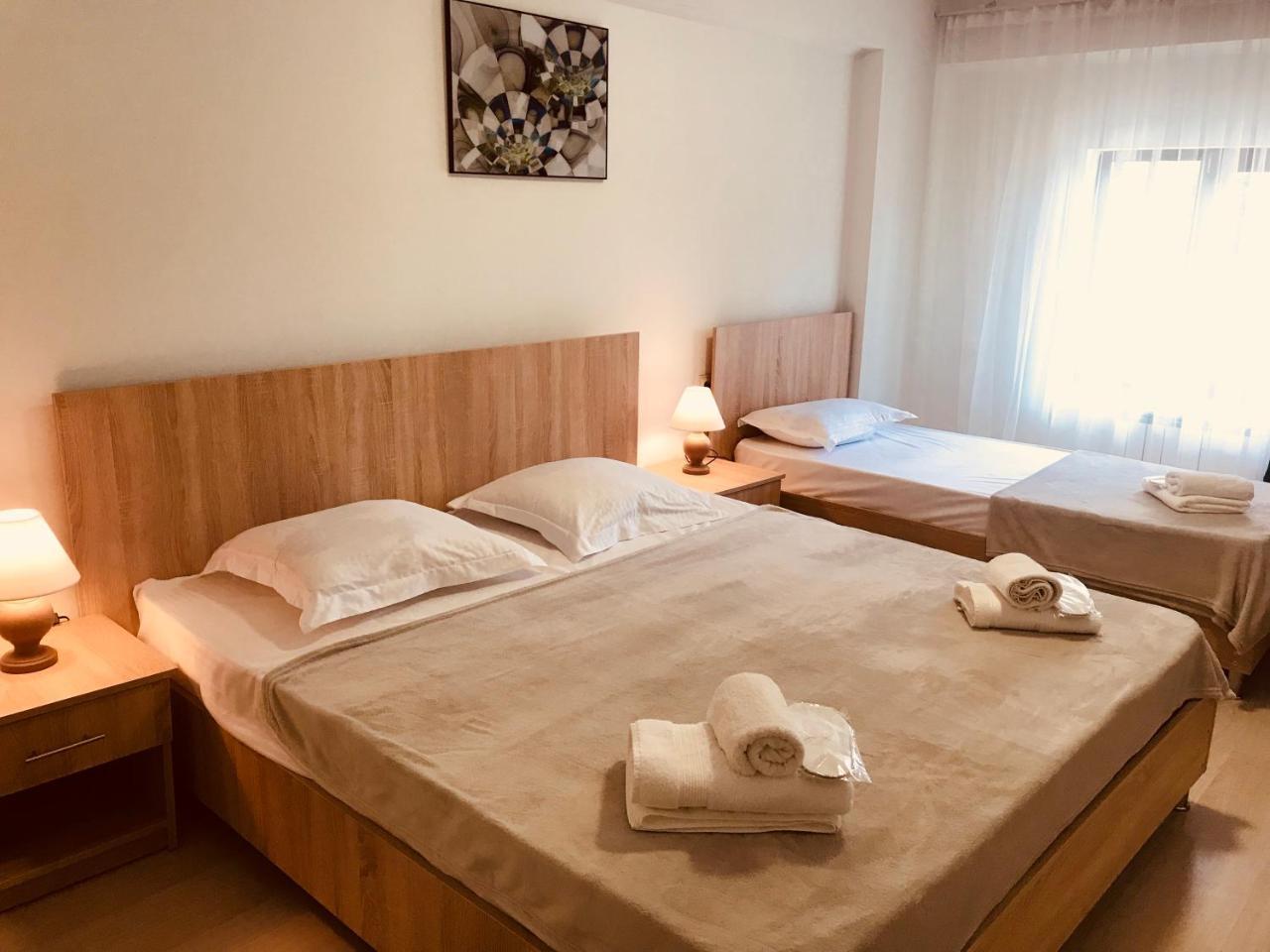 טביליסי Amadeus Hotel מראה חיצוני תמונה
